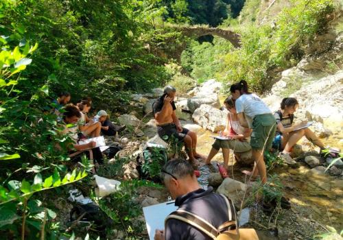 Été culturel : ateliers artistiques avec Ambre Gaude au cœur du Mercantour_Tende