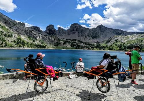 Sortie pour personnes à mobilité réduite au lac d'Allos - Sortie pour personnes à mobilité réduite au lac d'Allos