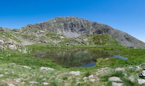 Randonnée zéro déchet !_Valdeblore - un des lacs des Millefonts