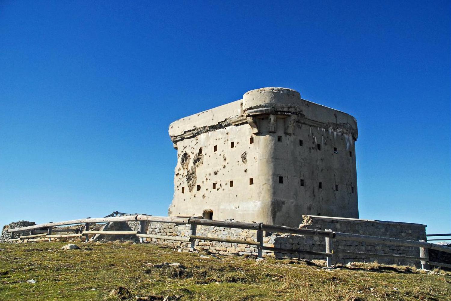 Fort de la Redoute à l'Authion © F. Guigo / PnM