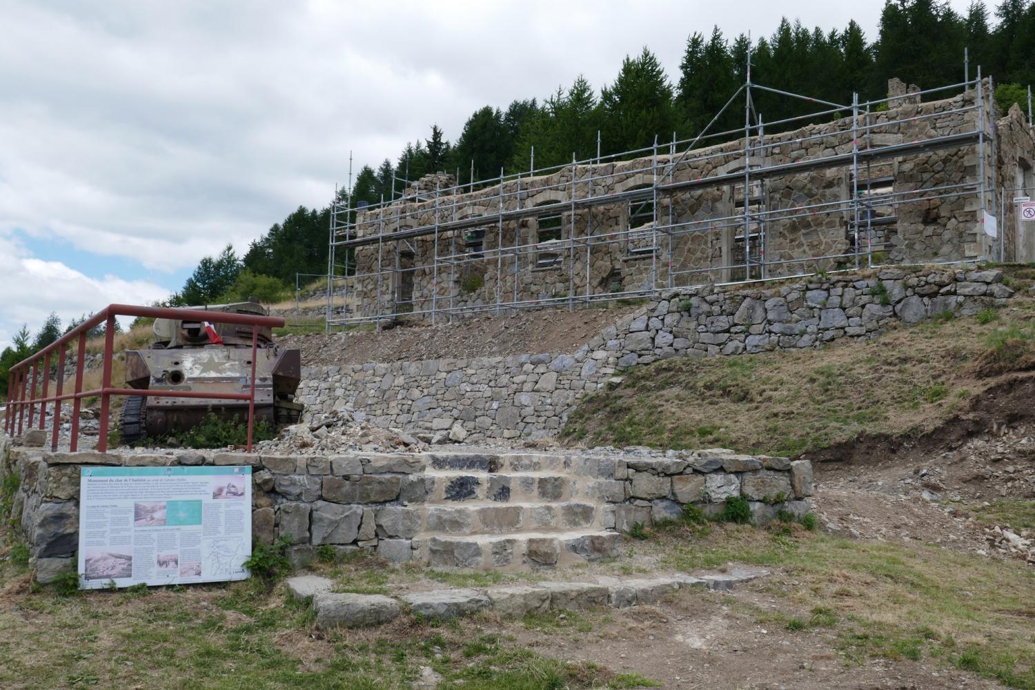 campagne de travaux pour la sécurisation des ouvrages militaires du massif de l’Authion © H. Tesson / PnM
