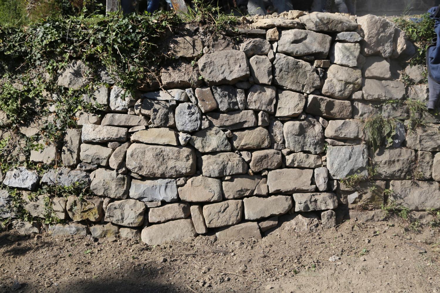 Le mur de soutenement apr&egrave;s les travaux &copy; I. Lhommedet / PnM