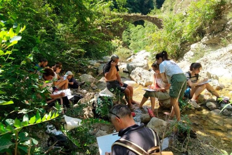 Été culturel : ateliers artistiques avec Ambre Gaude au cœur du Mercantour_Tende